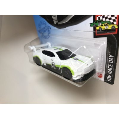 画像2: 2018 Bentley Continental GT3