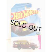 Volvo 240 Drift Wagon ：インターナショナルカード：