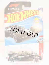 Mercedes-AMG Petronas Formula One Team★お一人1台のご協力をお願い致します