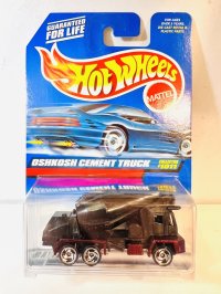Oshkosh Cement Truck